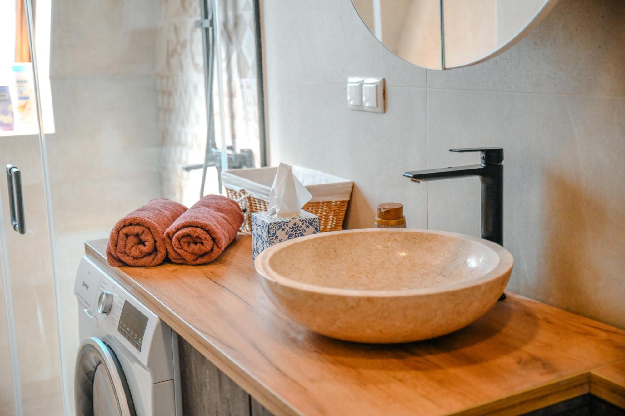 Apartments Centar Zivinice Екстер'єр фото