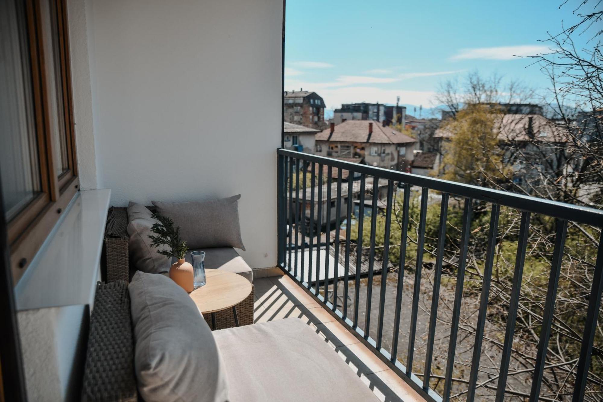 Apartments Centar Zivinice Екстер'єр фото